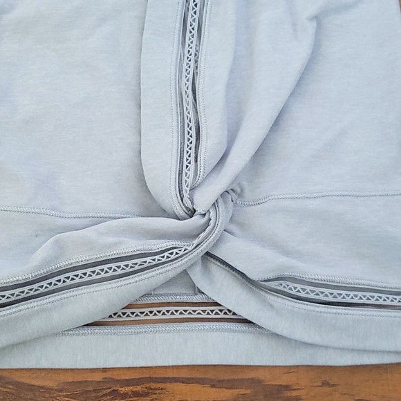 Ivivva top sz 7 - Picture 2 of 5